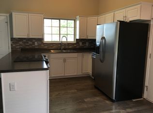 8441 N Devonshire Rd, Columbus, IN 47201