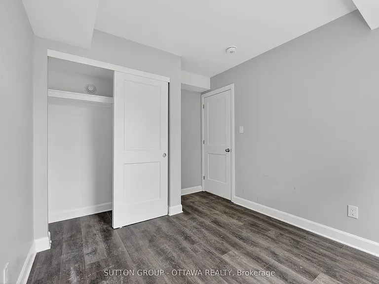 340 Shakespeare St — Photo 23
