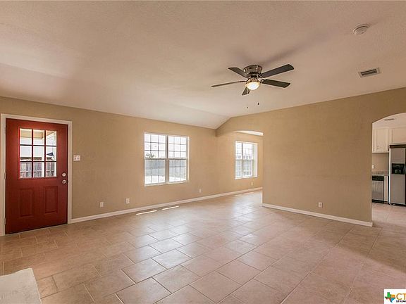 3rd image of 308 E Little Dipper Dr