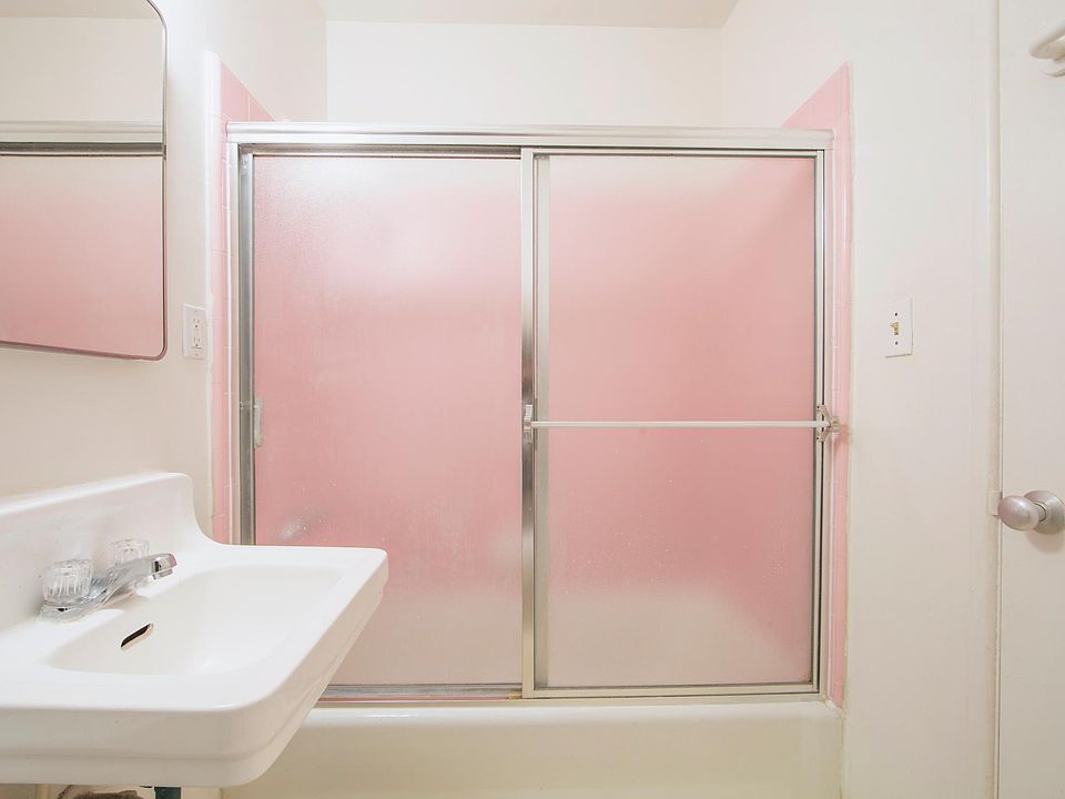 1st image of 1243 Federal Ave APT 201