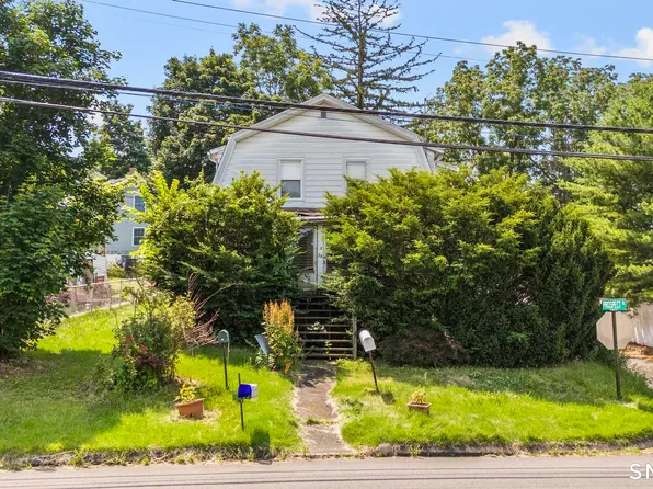 2 Nooks Hill Road, Cromwell, CT 06416