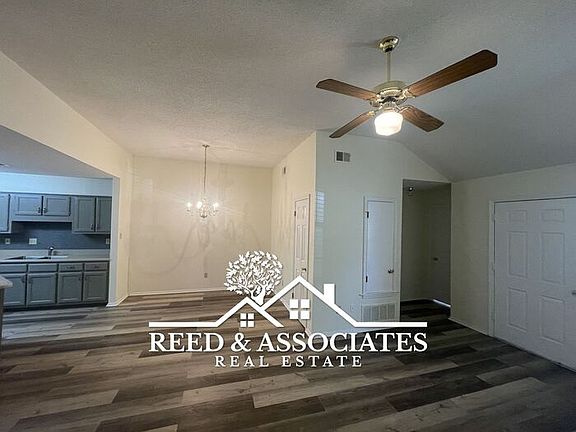 3rd image of 1487 Beaver Trail Dr