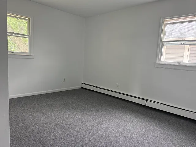 W Alhambra Ave, Lindenhurst — Photo 4