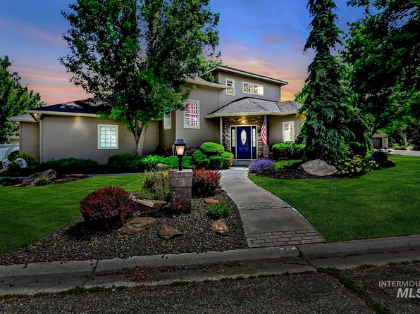 5604 N Eddy Pl, Garden City, ID 83714
