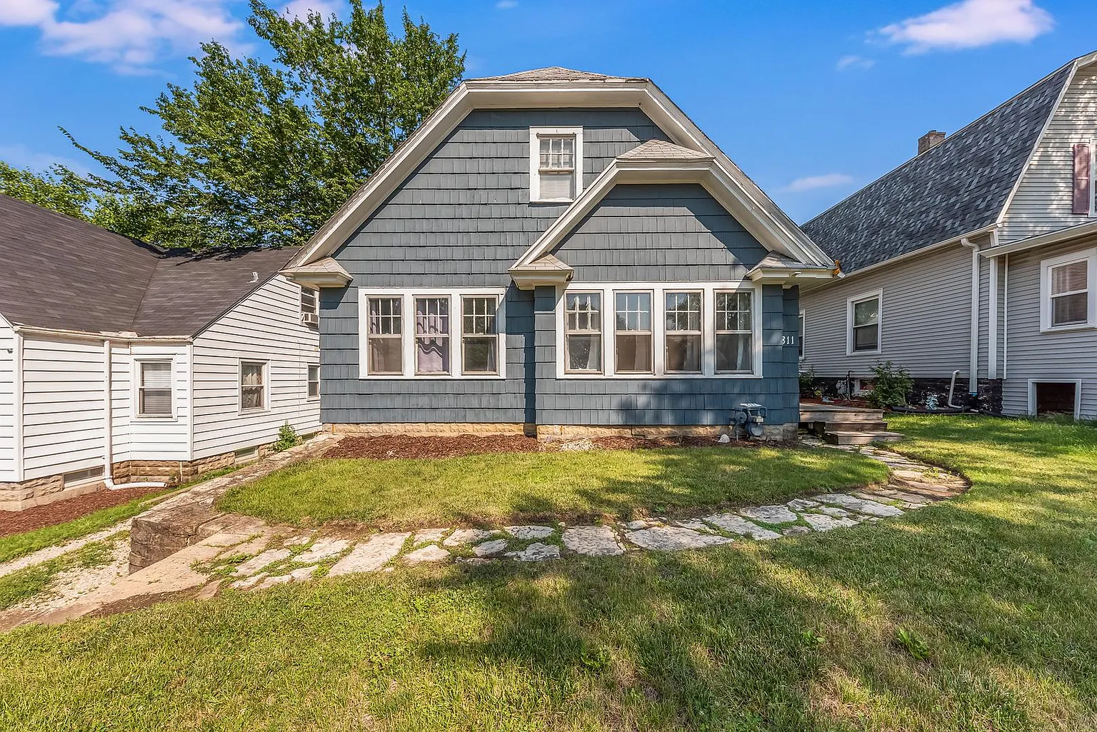811 W Park Ave photo 1