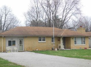 6712 E Woodside Rd, Albany, IN 47320