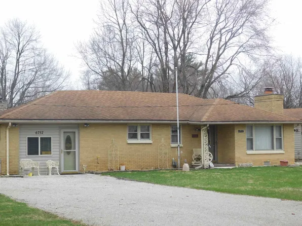 6712 E Woodside Rd, Albany, IN 47320