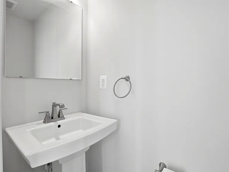 9623 Tall Oaks Rd — Photo 13