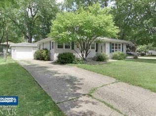 1300 Searle Dr, Normal, IL 61761