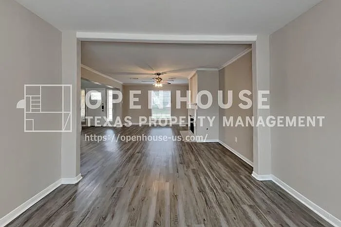 3515 Saint William Ln — Photo 7