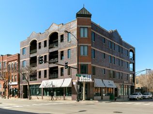 810 N Wolcott Ave APT 3B, Chicago, IL 60622