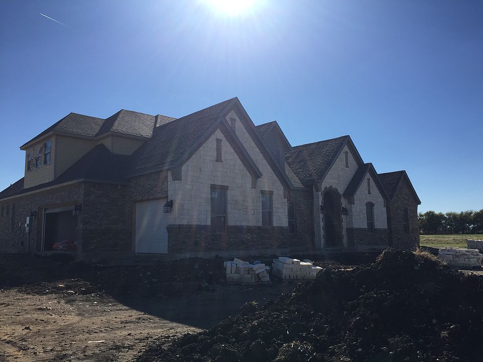 2nd image of 13441 Escalara Ln