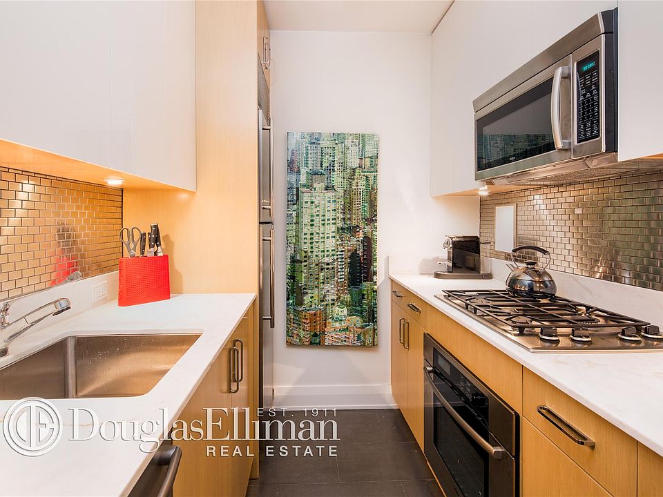 1st image of 211 E 51st St APT 9B