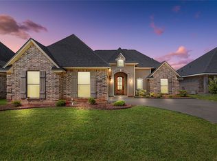 350 Mousse Ruelle Dr, Shreveport, LA 71106