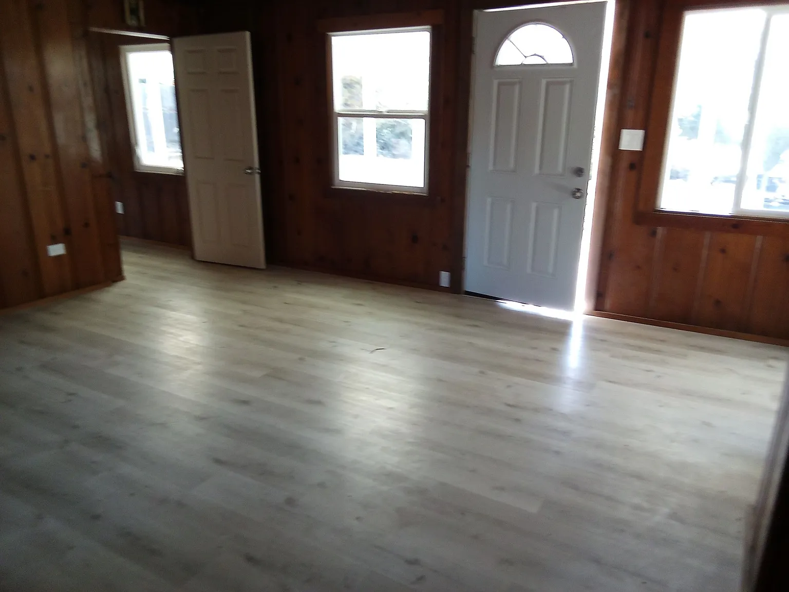 3 bed, 1400 sqft, $3,650 — Photo 3