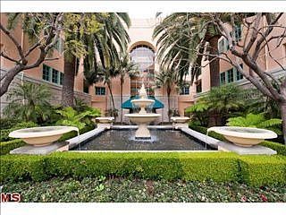 3rd image of 11500 San Vicente Blvd APT 414