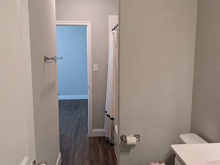 6320 Battle Mountain Trl — Photo 25