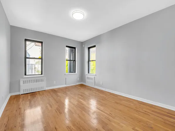 452 East 78th Street image 1 of 6