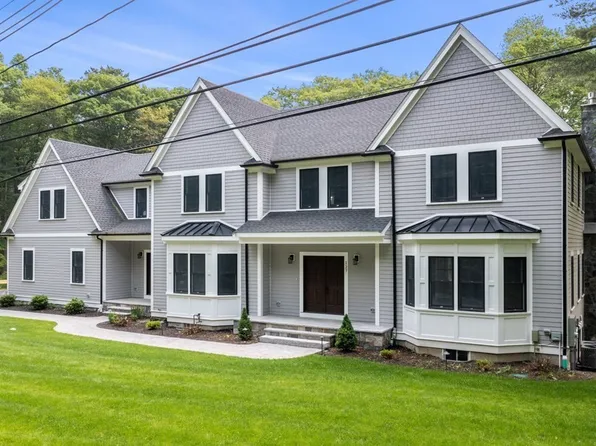 127 North St, Lexington, MA 02420