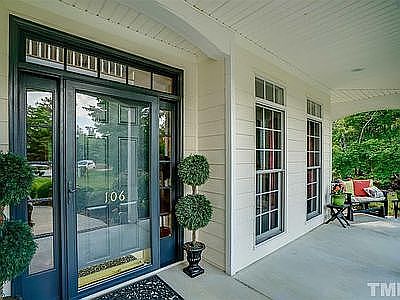 4th image of 106 Yosemite Ct