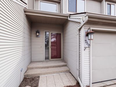 750 Eastbridge Ct, Rochester, MI, 48307