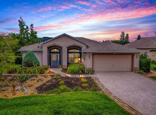 3001 Lake Huron Ln, Tavares, FL 32778