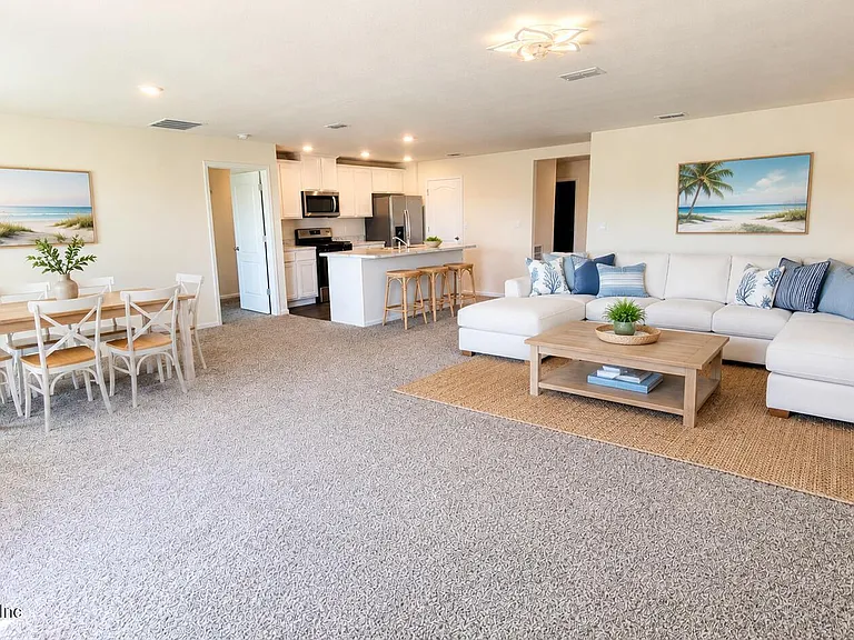 121 Aveiro Way — Photo 8