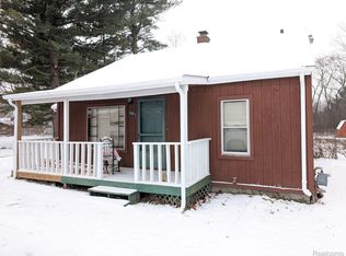 3401 N Center Rd, Flint, MI 48506