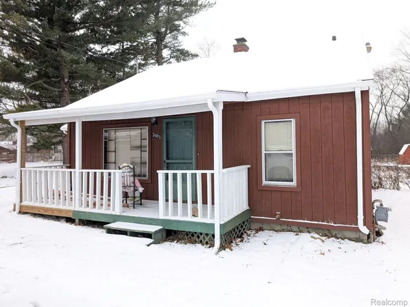 3401 N Center Rd, Flint, MI 48506