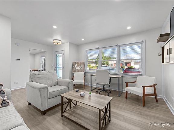 4th image of 538 Harold Ave