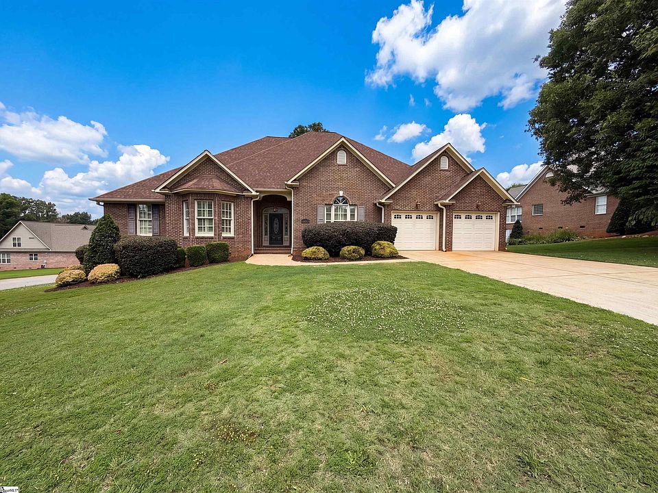 1st image of 324 S Griffin Mill Ct