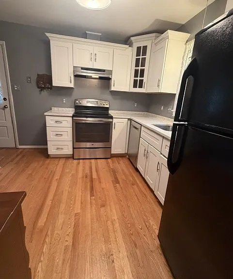 304 Ayr St NW — Photo 9