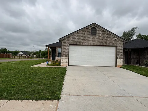 3517 Blue Ave Photo 1