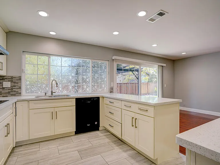1644 Peachwood Dr — Photo 24