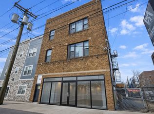 273 16th Ave APT 3, Newark, NJ 07103