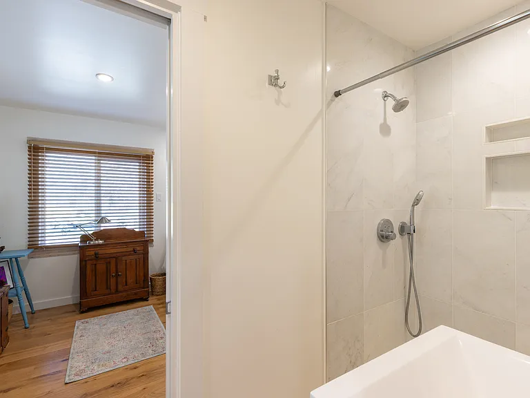 601 Rossi Rd #B — Photo 9
