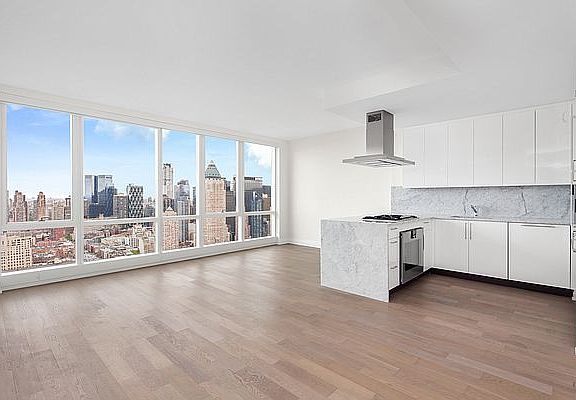 4th image of 460 W 42nd St APT 59M