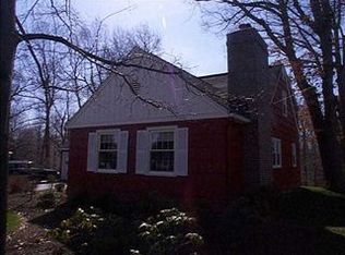 15 Brewster Ln, Rochester, NY 14624