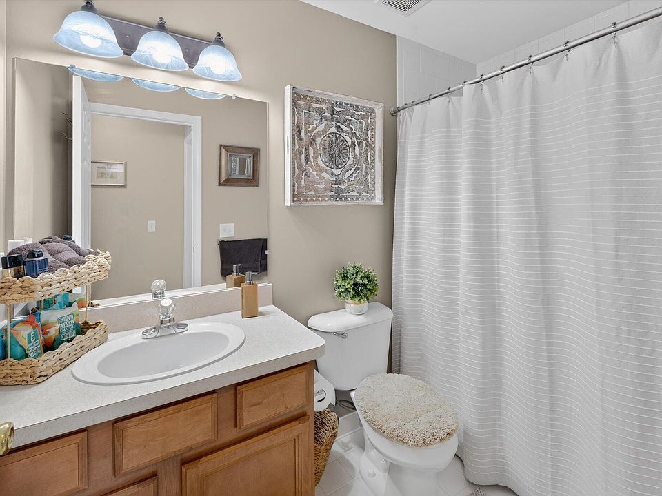 51731 Adler Park Dr W, photo 21