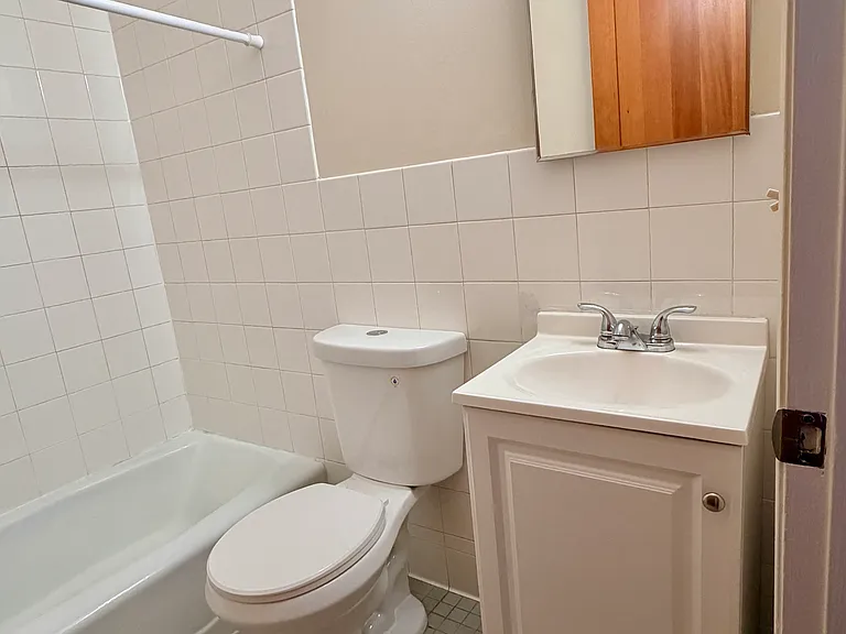3738 Chicago Ave #4 — Photo 9