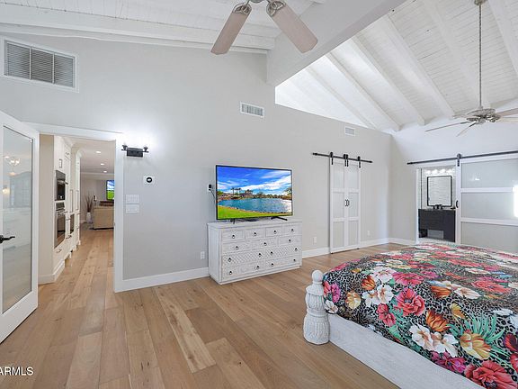 3rd image of 6912 E LARKSPUR Drive
