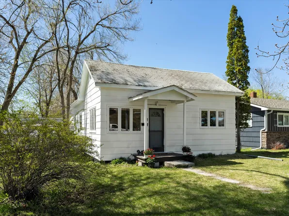 946 5th Ave E, Kalispell, MT 59901