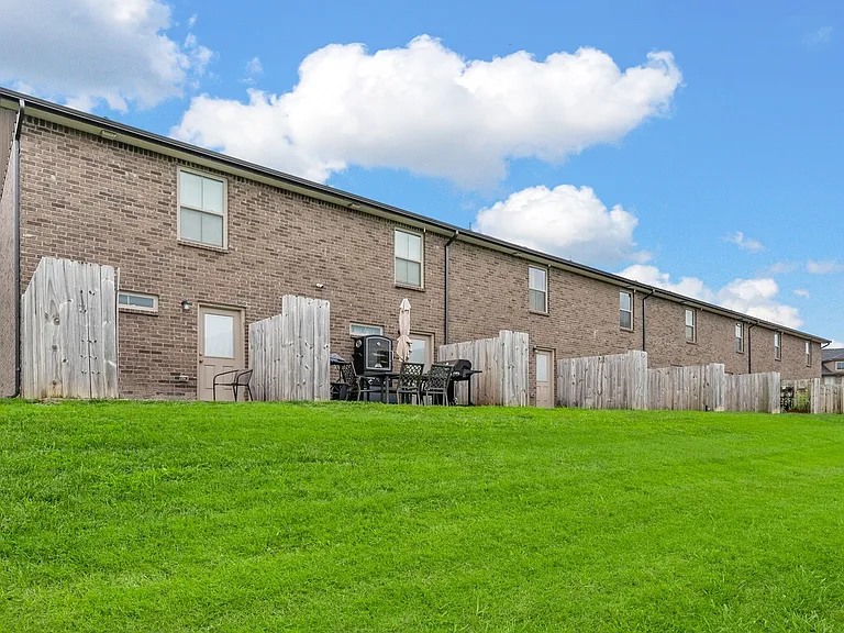 1000 Henry Place Blvd #901 — Photo 16