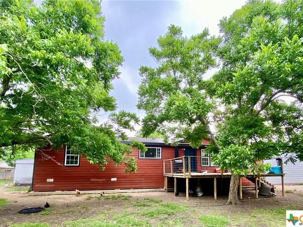 3691 County Road 426, Lolita, TX 77971