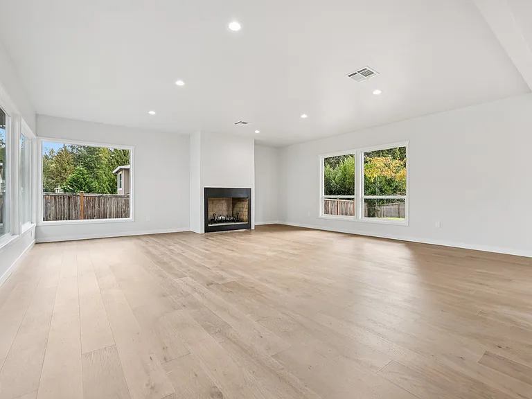 5114 Picnic Point Rd — Photo 9