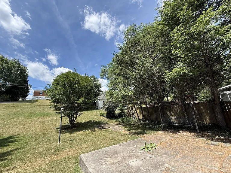 5820 Castle Rock Rd — Photo 23