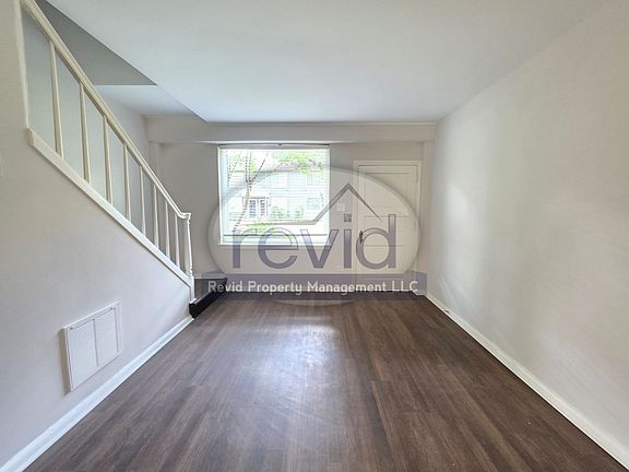 5th image of 1300 Goodbar Ave APT 8