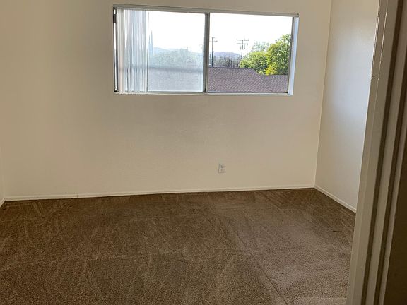 5th image of 911 Ventura Ave APT 5