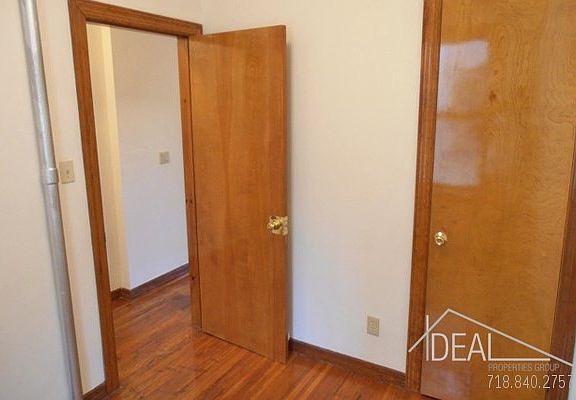 5th image of 407 W 14th St