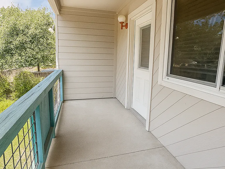 1106 W 22nd St #8 — Photo 10